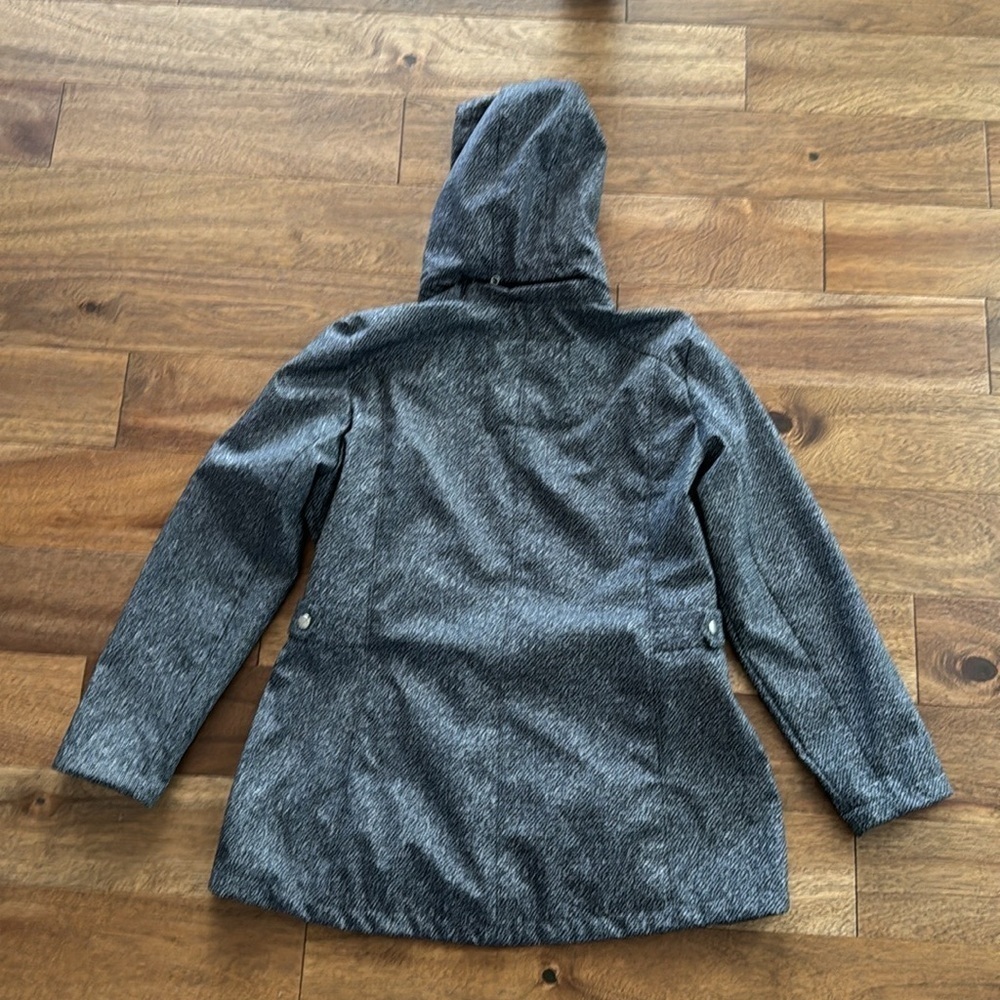 Gerry Hooded Jacket - Picture 3 of 6